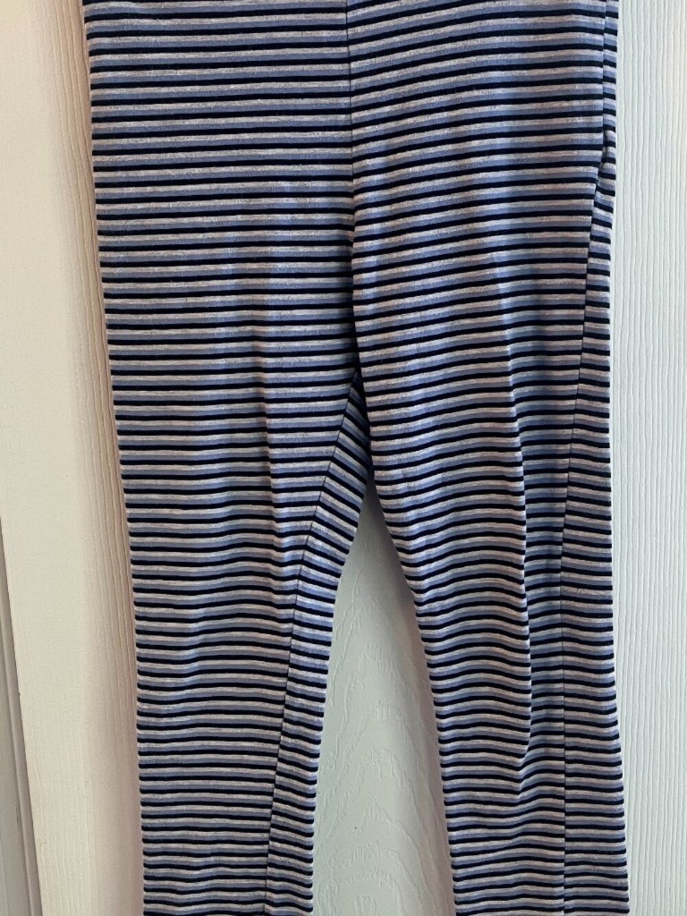 Kelvin Klien Jeans Girls Stripes Multicolor Leggings Size 5